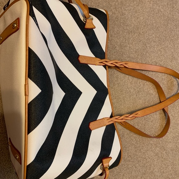 Dooney and Bourke Shoulder Tote - Picture 2 of 8